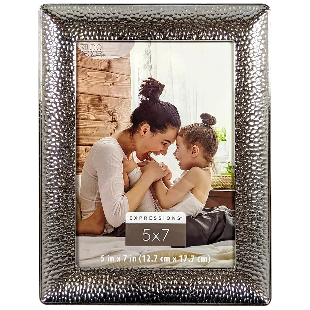 Brand new π Silver Hammered Metal 5" x 7" Frame, Expressions™ by Studio Décor® by Studio Decor π 1 Brand new π Silver Hammered Metal 5" x 7" Frame, Expressions™ by Studio Décor® by Studio Decor π